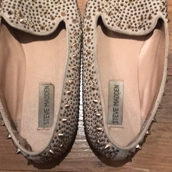 Steve Madden gold spiked flats - Picture 4 of 5